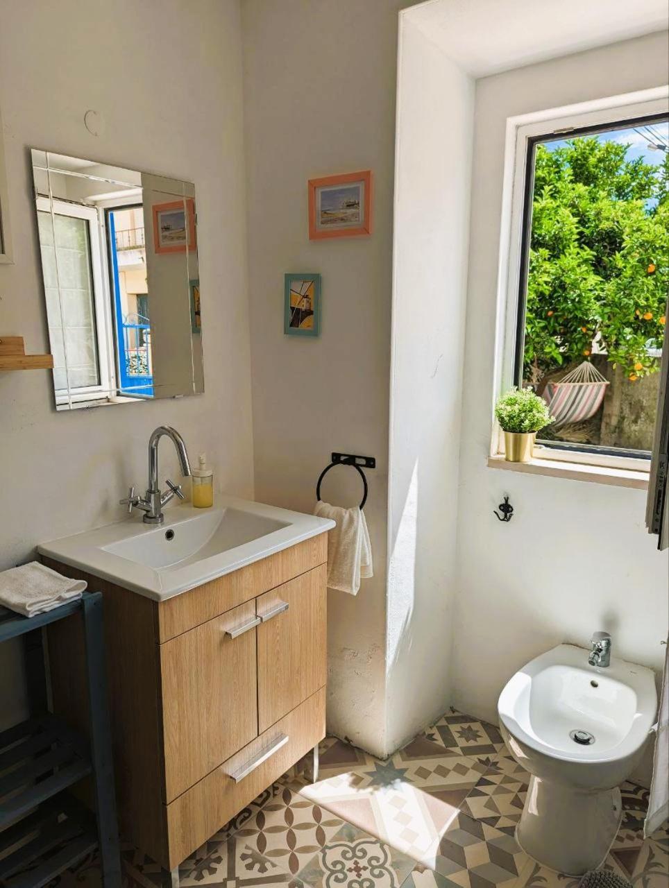 Cozy 3 Bedroom Home - Close To Beach 로리냐 외부 사진